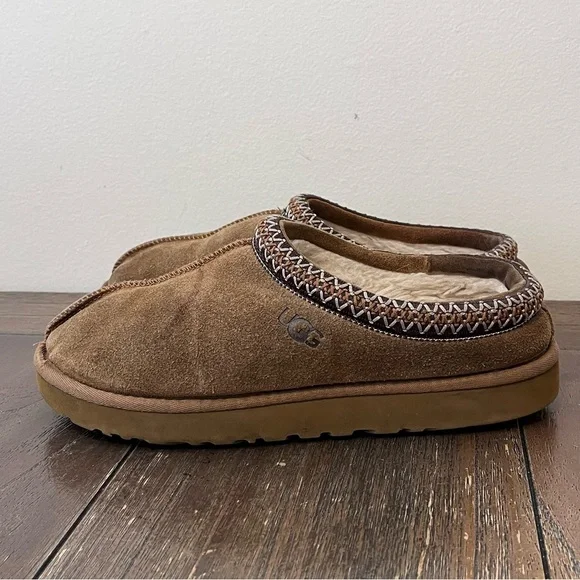 UGG Tasman Slippers size 10 - Picture 6 of 9